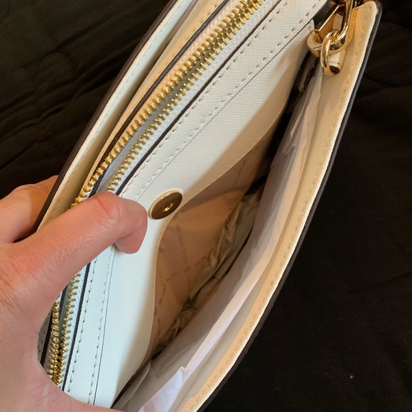 🌸 Michael Kors Purse - Picture 4 of 6